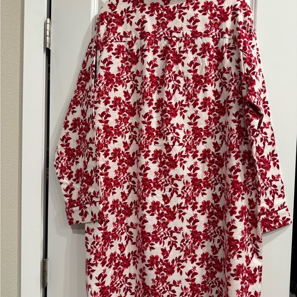 Liz Claiborne Red Floral Nightgown - Picture 5 of 5